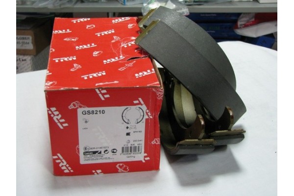 Комплект тормозных колодок (TRW) ВАЗ 2108-21099, 2110-2112, 2170-2172 Приора без ABS