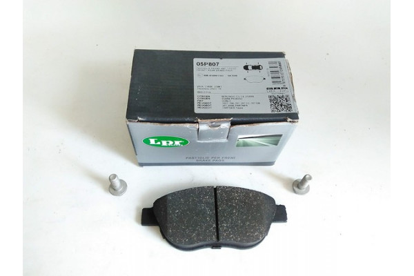 Колодки тормозные передние 1064001724 (пр-во LPR) Geely Emgrand EC7