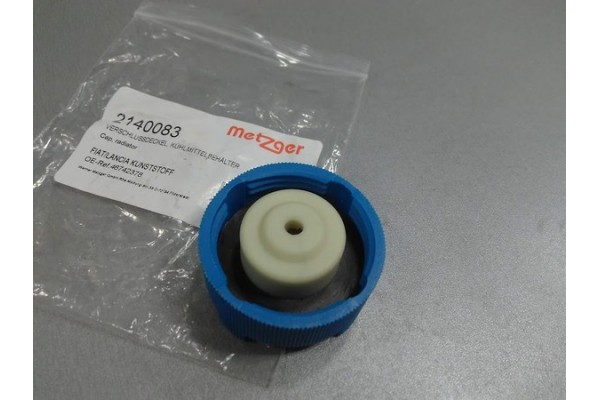 Крышка расширительного бачка охлаждающей жидкости (METZGER) MITSUBISHI COLT VI 1.5, SMART, Fiat DOBLO