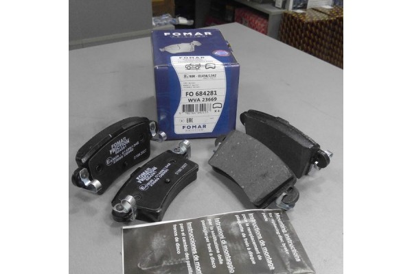 Колодки тормозные задние дисковые (пр-во FOMAR) Opel VIVARO
