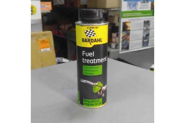 Присадка в бензин (BARDAHL) FUEL TREATMENT 300 ml