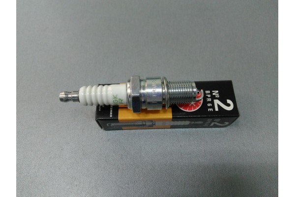 Свеча зажигания ключ 21 (пр-во NGK) ВАЗ 2108-21099, VL-02, BPR6E, 2268