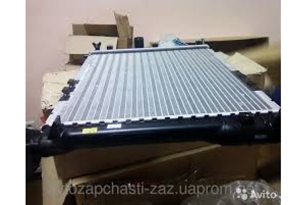 Радиатор охлаждения lanos (без кондиционера) (96351263) (заз)