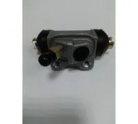 Цилиндр тормозной рабочий правый без ABS (GEELY) GEELY CK